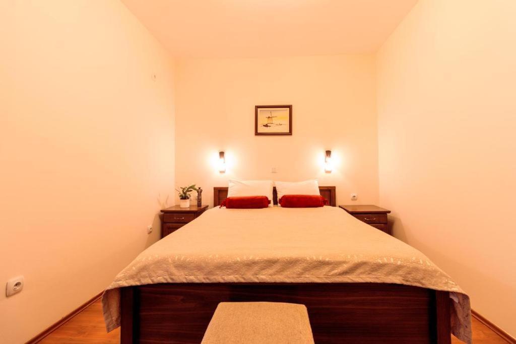 Downtown Rooms Ni Extérieur photo