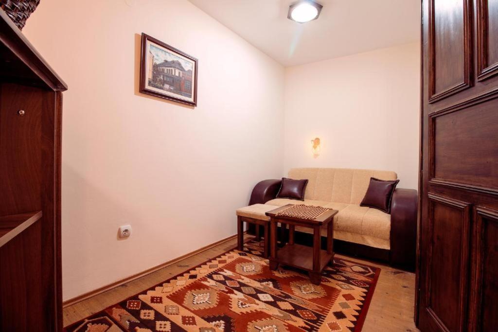 Downtown Rooms Ni Extérieur photo